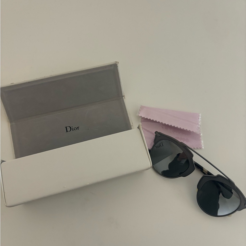 Dior Black Sunglasses with Pink Cloth